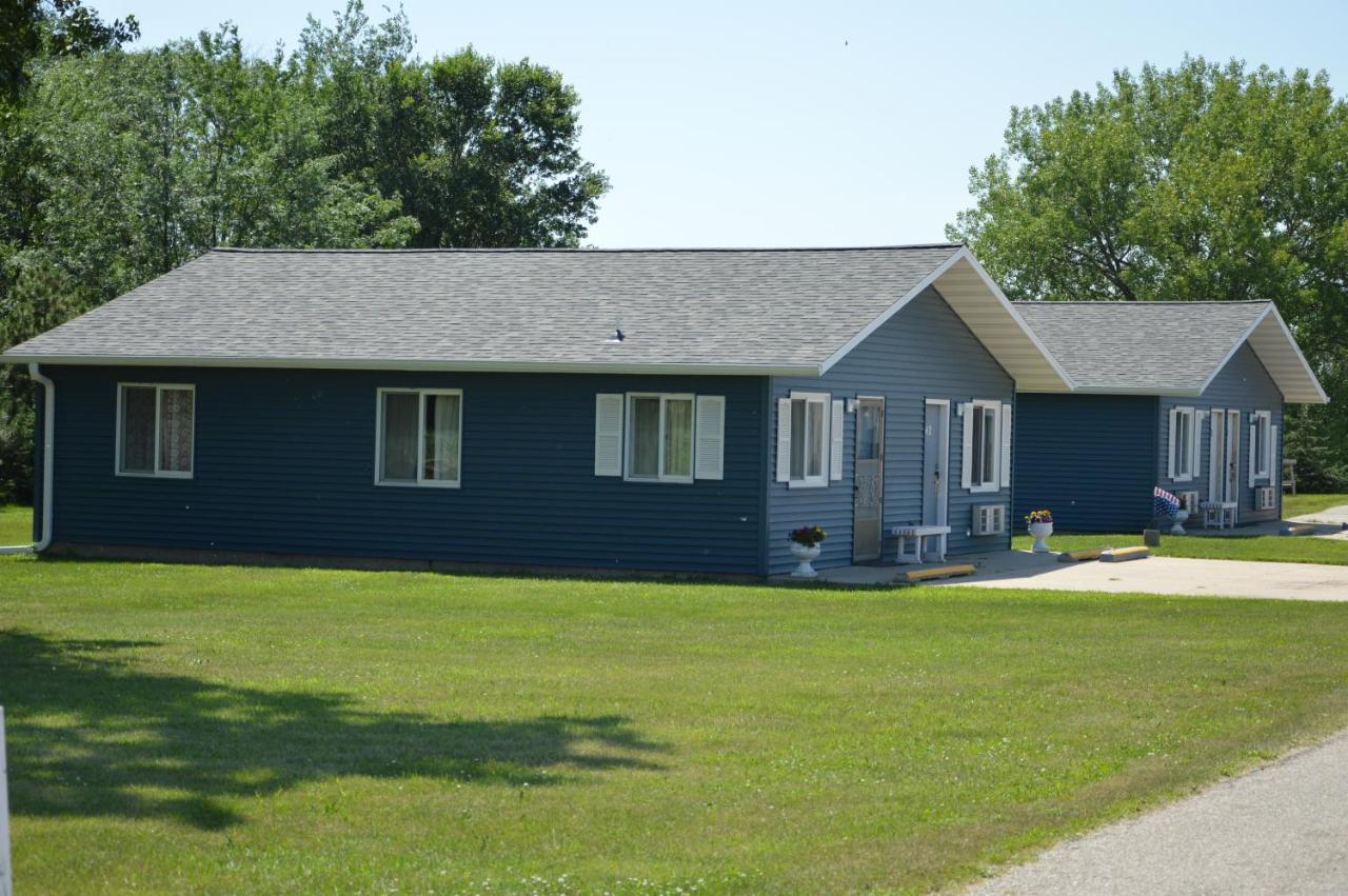 Americas Best Value Inn Suburban Emmetsburg Экстерьер фото
