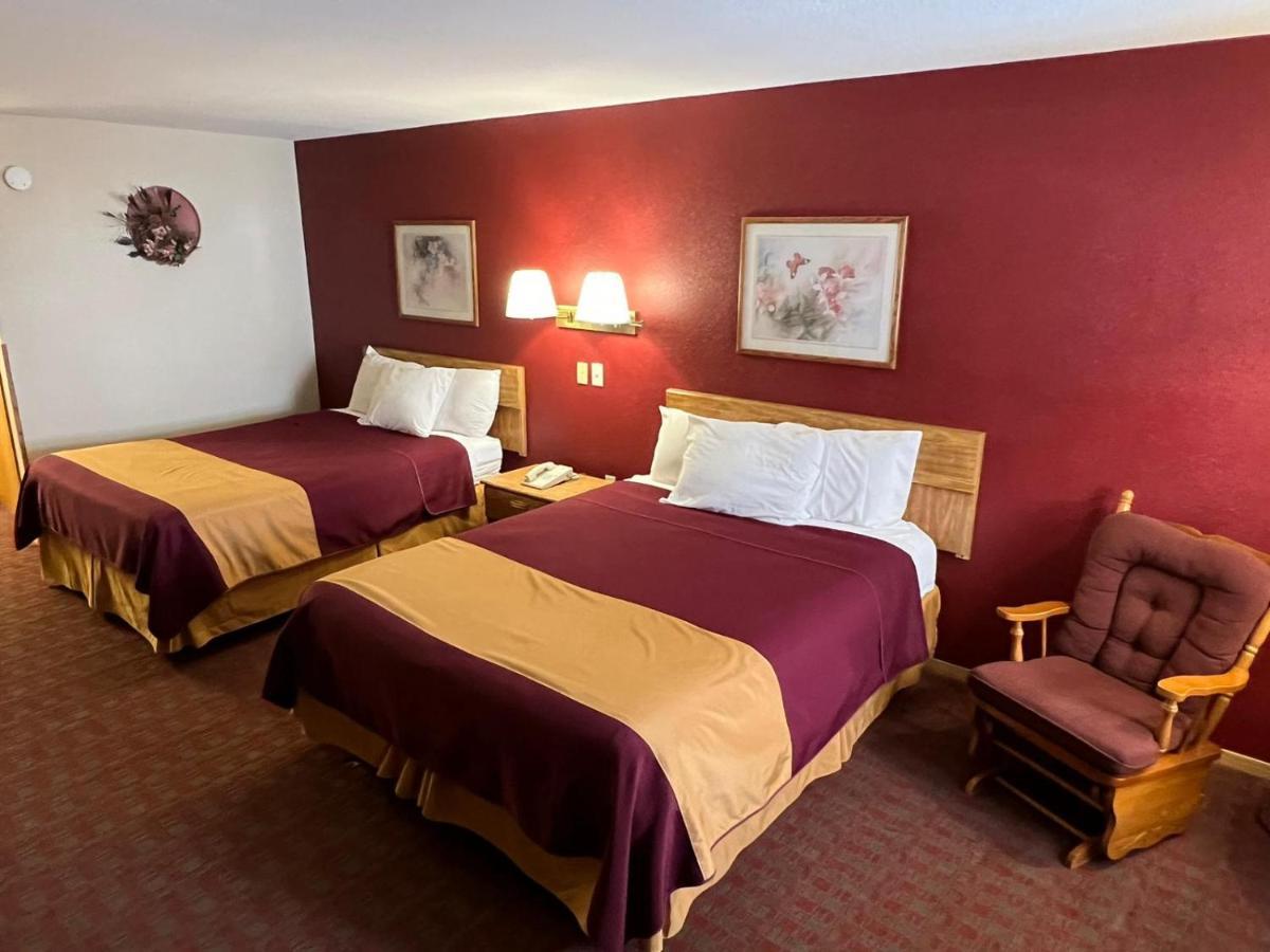 Americas Best Value Inn Suburban Emmetsburg Экстерьер фото